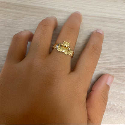 Ladies Yellow Gold Celtic Band Irish Claddagh Ring