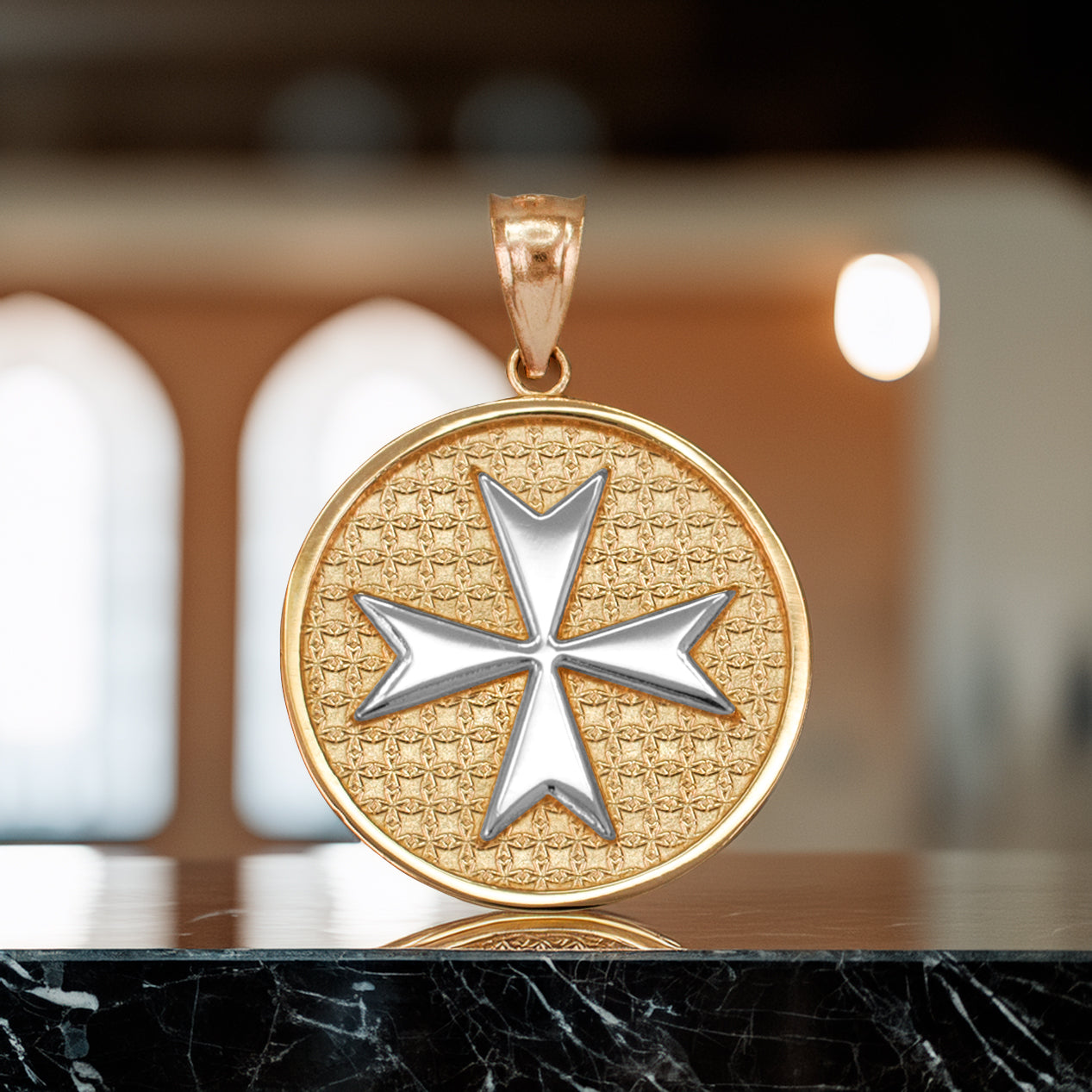 Solid Gold Knights Templar Maltese Cross Medal Pendant Necklace (yellow, white, rose gold)