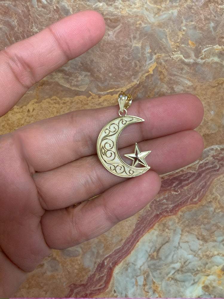 Gold Islamic Crescent Moon Pendant Necklace (yellow, white, rose gold, 10k, 14k)