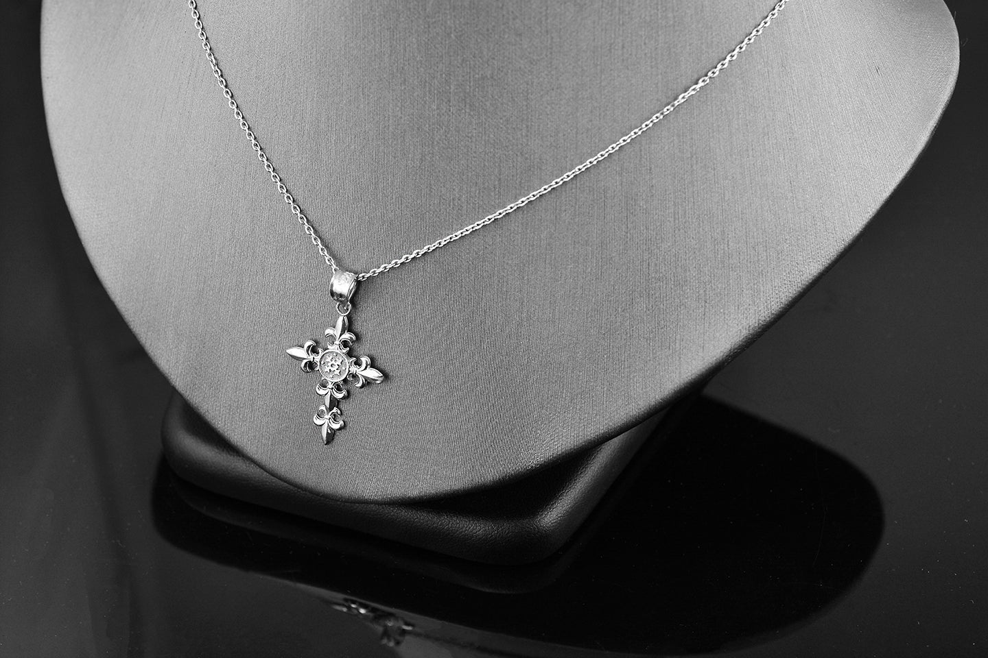 Sterling Silver Fleur de Lis Elegant Cross Pendant Necklace