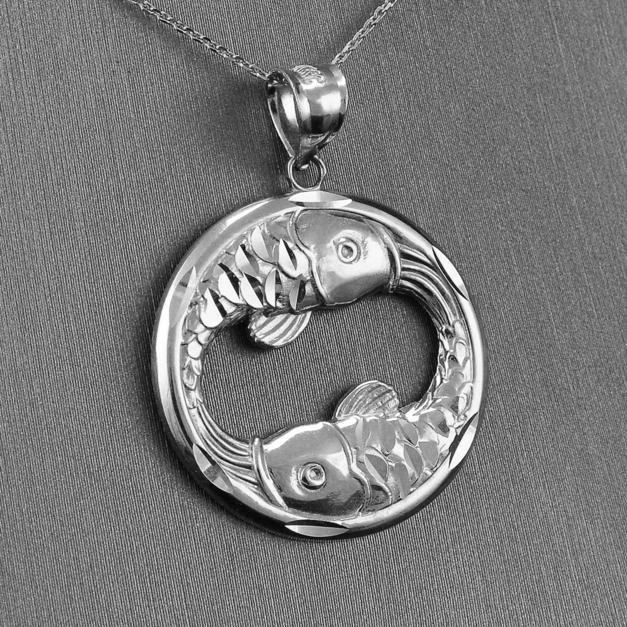 Sterling Silver Zodiac Sign Pendant Necklace Round Diamond-Cut Design 12 Astrology Signs
