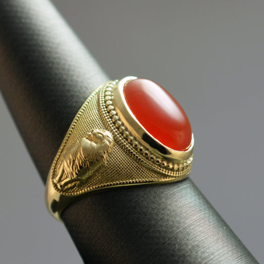 Yellow Gold Lion Band Red Onyx Oval Cabochon Gemstone Statement Ring