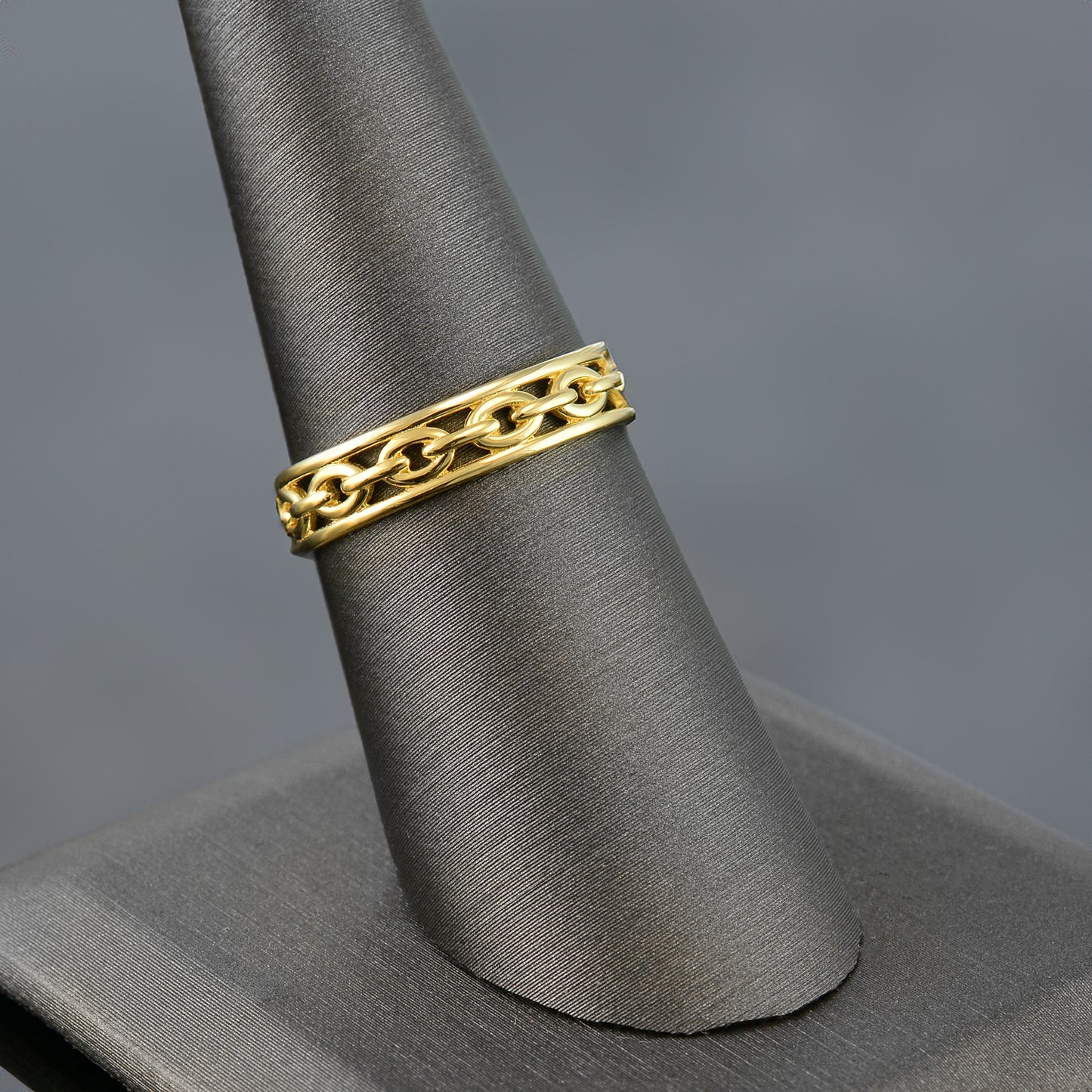 Gold Openwork Link Chain Ring Band