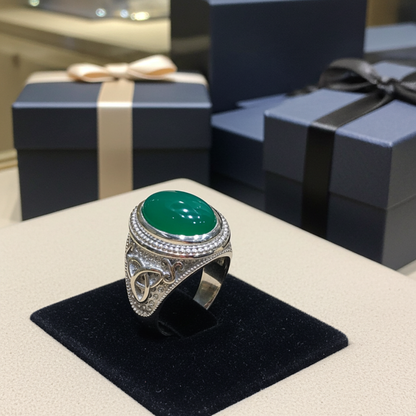 Sterling Silver Celtic Trinity Band Green Onyx Gemstone Ring